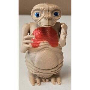 Vintage 1982 LJN E.T. The Extra-Terrestrial Action Figure Light-Up Chest